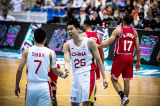 中国男篮最新比赛(中国男篮最新比赛时间)