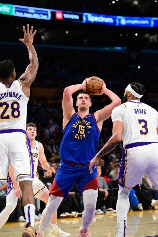 湖人vs掘金(nba回放全场录像高清软件)