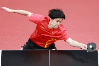 男子乒乓球半决赛(现场直播今天世界乒乓球比赛)