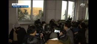 执政党要求 ***  在野党推动弹劾 尹锡悦正遭遇空前危机