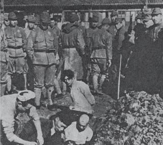 人民日报钟声：警惕穷兵黩武的美国(人民日报钟声警惕穷兵黩武的美国54pppp)