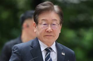 执政党要求 ***  在野党推动弹劾 尹锡悦正遭遇空前危机