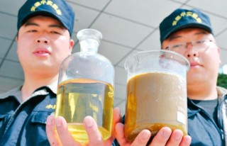 “地沟油”变身航空燃料(地沟油可以做航天飞船的燃料吗)