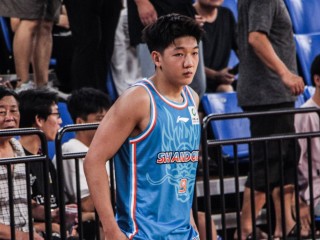 山东男篮最新消息(山东男篮最新消息巩晓彬)