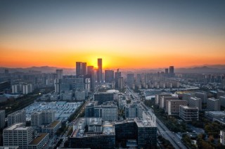 “六边形战士”不再满足卖货，杭州如何推动跨境电商品牌出海？
