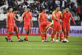 中国足球队今晚的比赛(中国足球队今晚的比赛时间表)