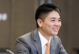 49岁，京东CEO徐雷“退休”的简单介绍