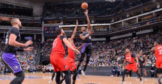黑白直播nba免费观看下载篮球(黑白直播nba *** )