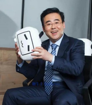 包含小红书CFO离职，上市前景不明的词条