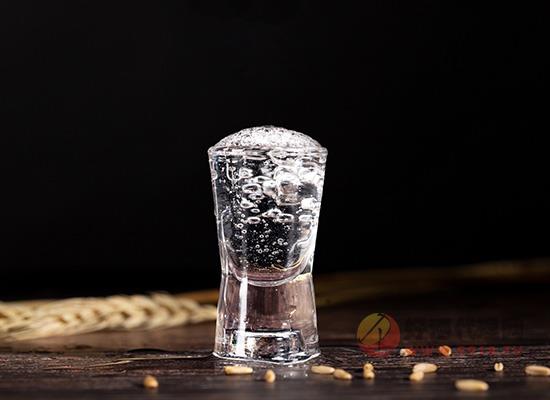 酒鬼酒“壮士断腕”，业绩“吃痛”的简单介绍  第1张