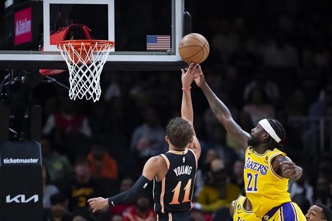 低调看直播吧nba(低调看直播回放nba在线)  第2张