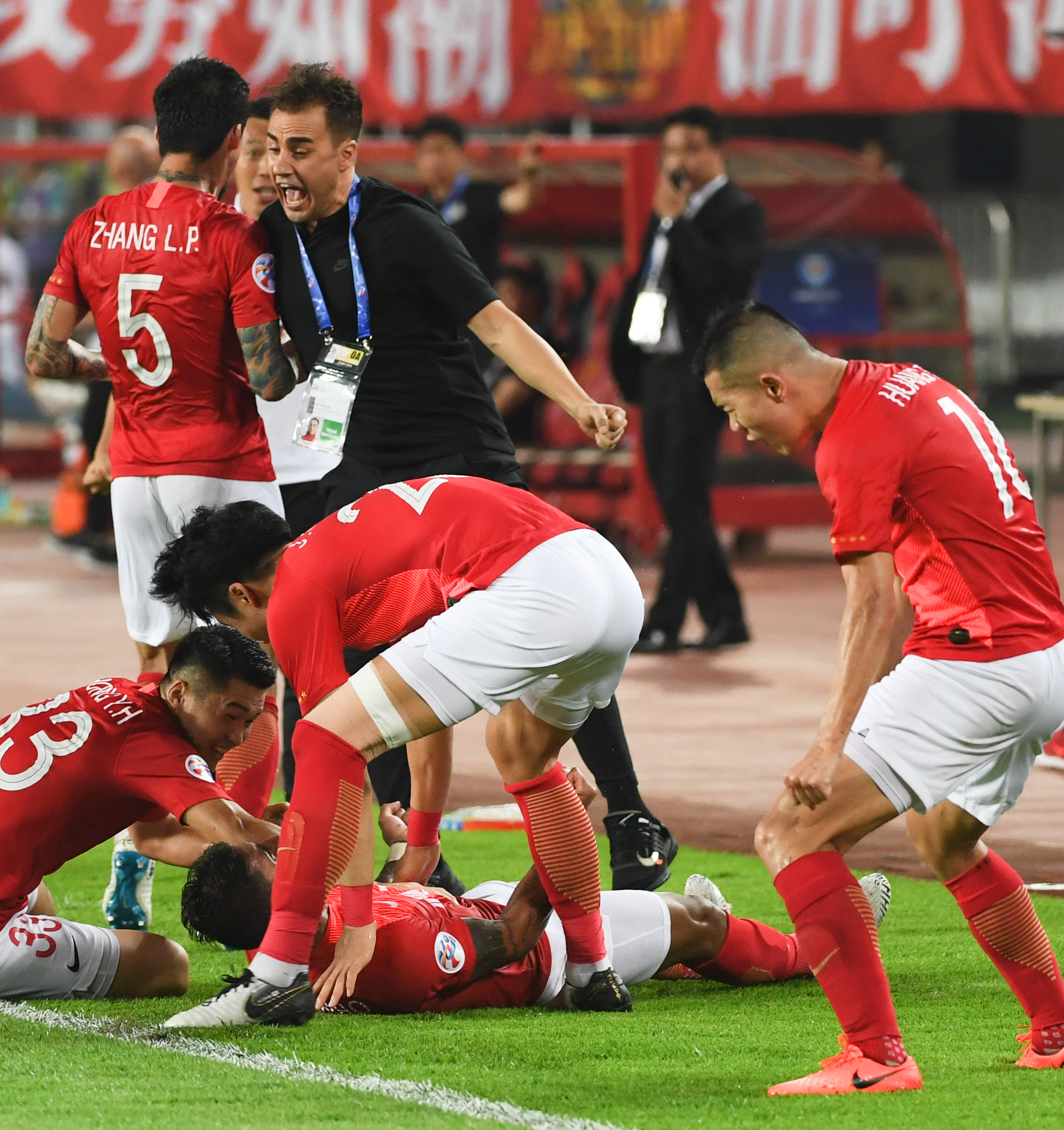 恒大亚冠决赛2013视频回放的简单介绍  第2张