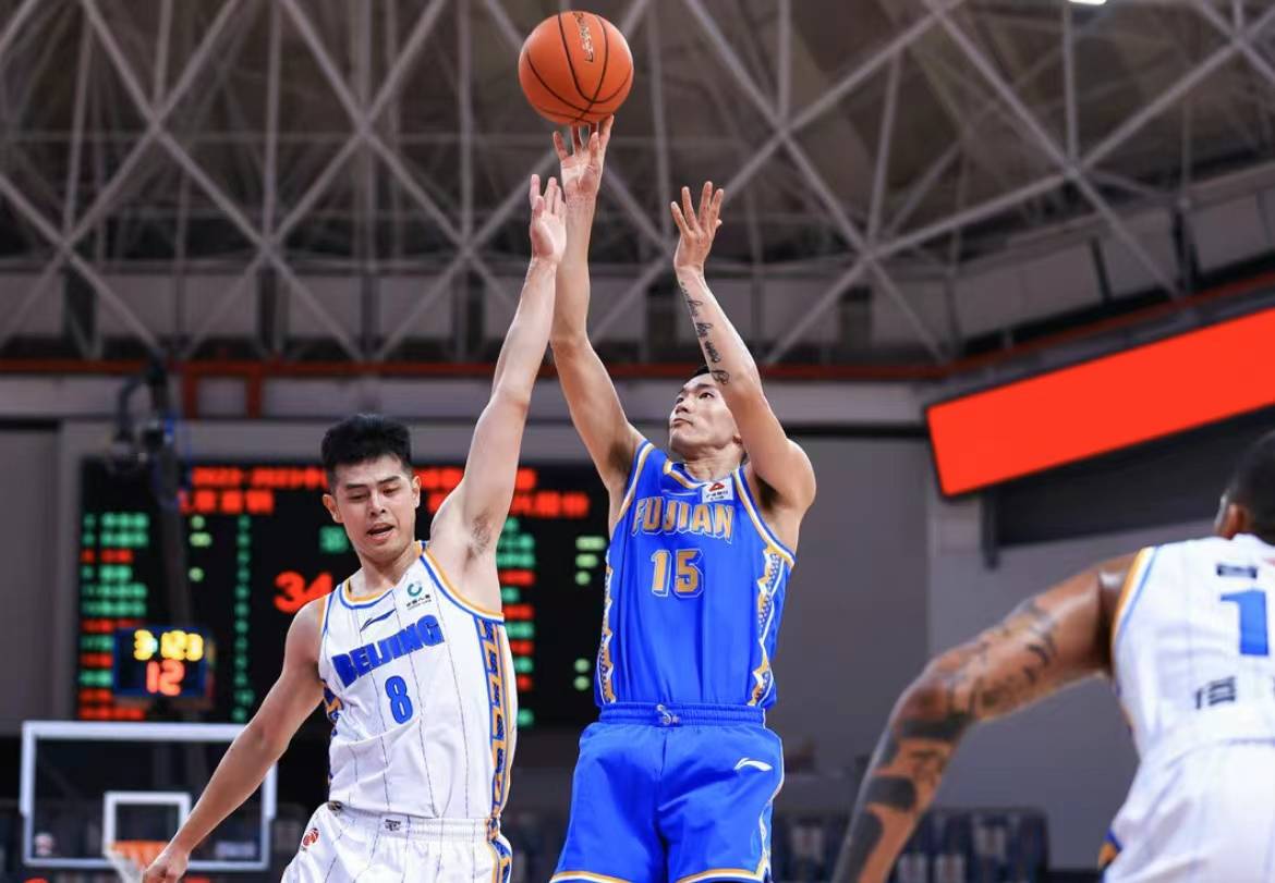 今晚cba比赛直播视频(今晚cba比赛直播视频回放)  第1张