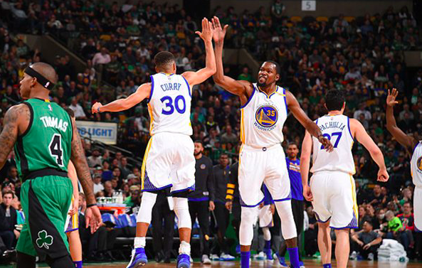 正在直播nba赛场(正在直播nba赛场视频在线观看)  第1张