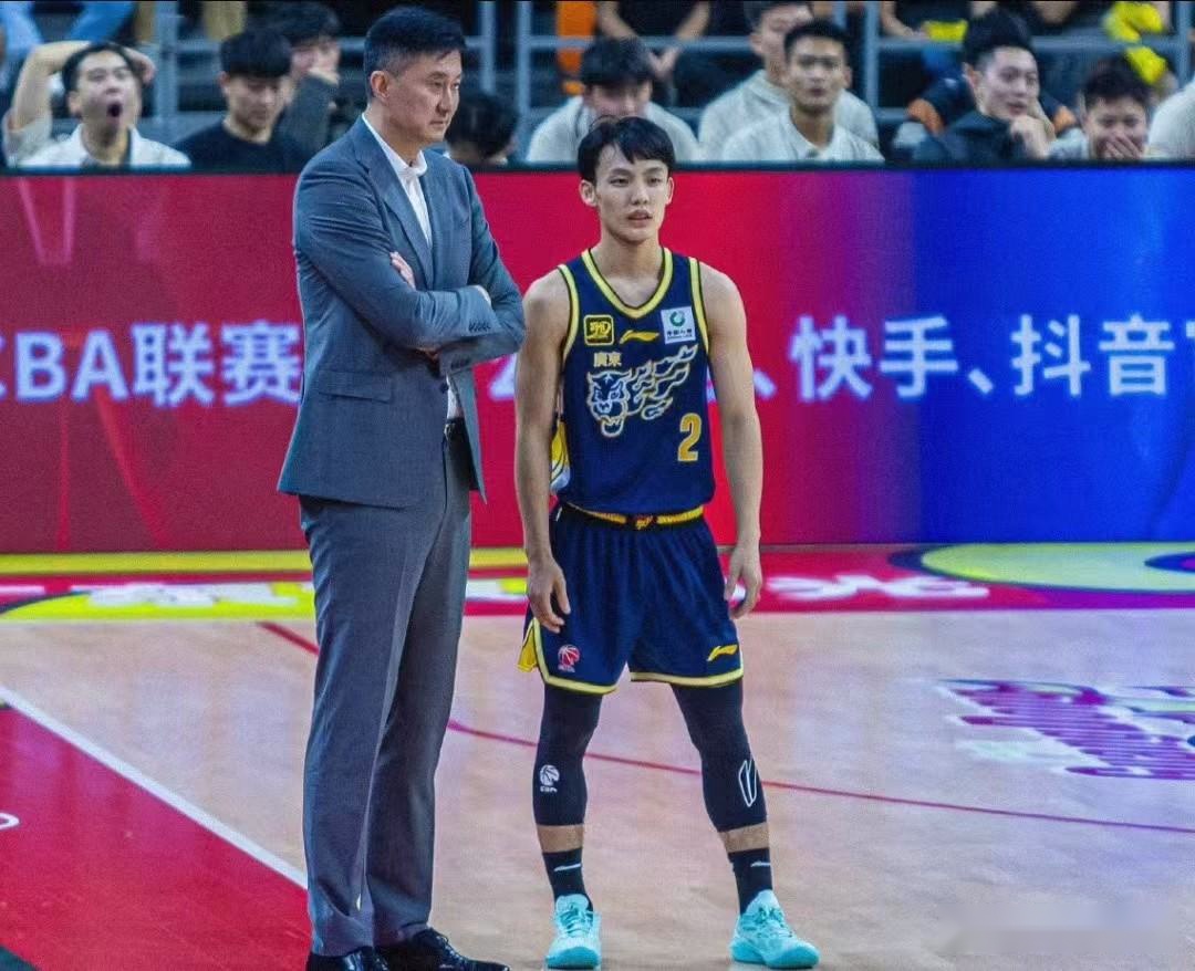 cba今晚篮球直播(cba今晚篮球赛现场直播)  第1张